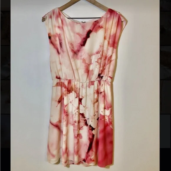 Alice + Olivia Silk Spring Blossom Dress - Picture 2 of 6
